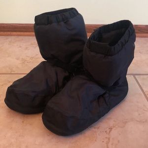 Bloch black warm-up booties size large